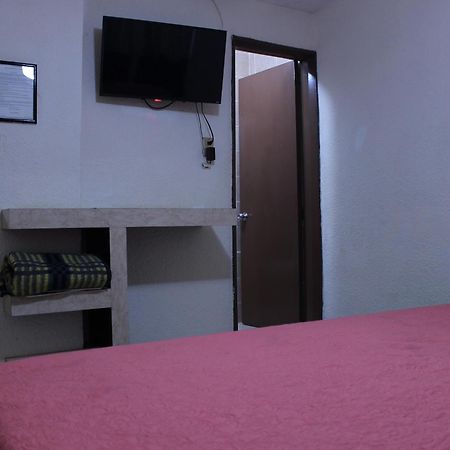 Hotel Plaza Aleman Leon Phòng bức ảnh
