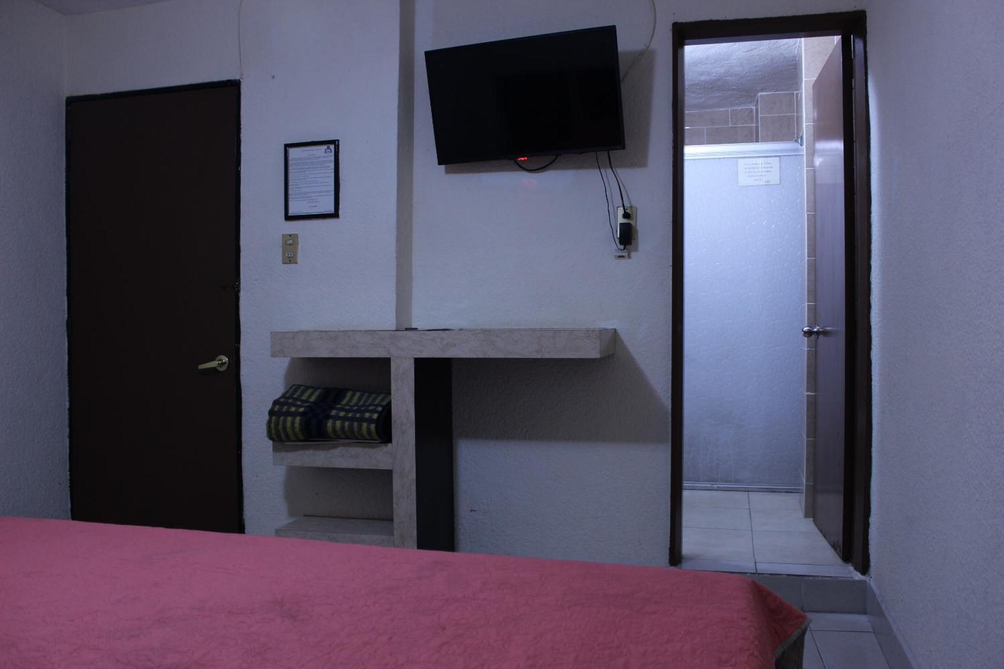 Hotel Plaza Aleman Leon Phòng bức ảnh