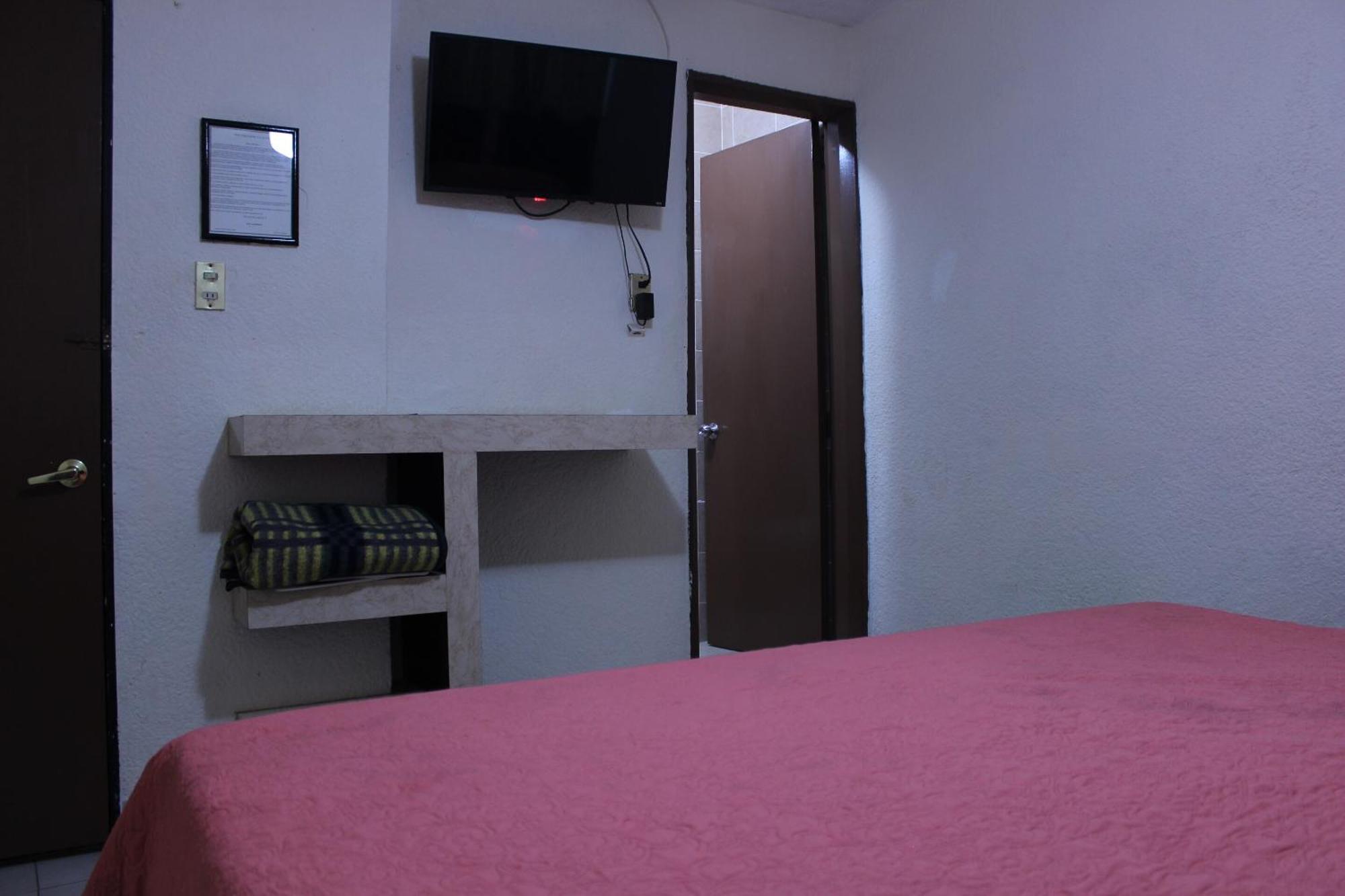Hotel Plaza Aleman Leon Phòng bức ảnh